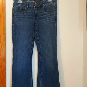 American Eagle jeans in excellent condition!!!!